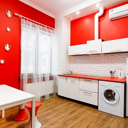 Modern Apartment In The City Center In A New Building Odessza Kültér fotó